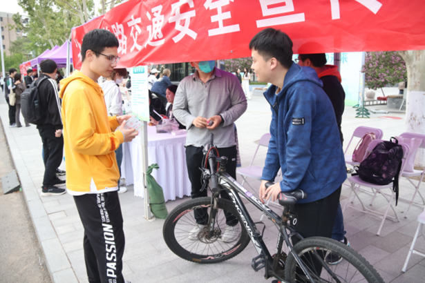 20250420-“骑遇清华，绿动未来”骑行活动-陈俊宇-骑行市集骑行工坊.png